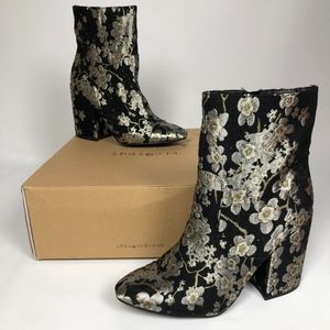 indigo rd. Brooke Booties Black Multi 9.5M
